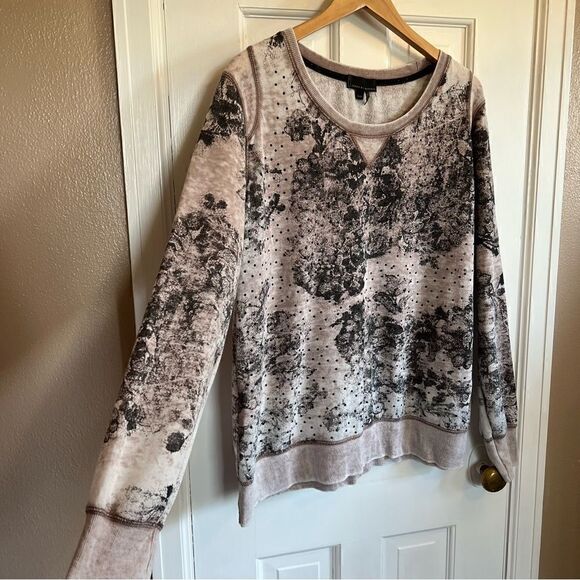 I Jeans by Buffalo Patterned bedazzled sweater - Picture 3 of 4